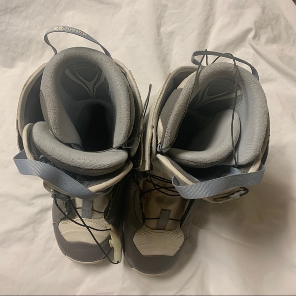 Snowboarding boots - Picture 4 of 4